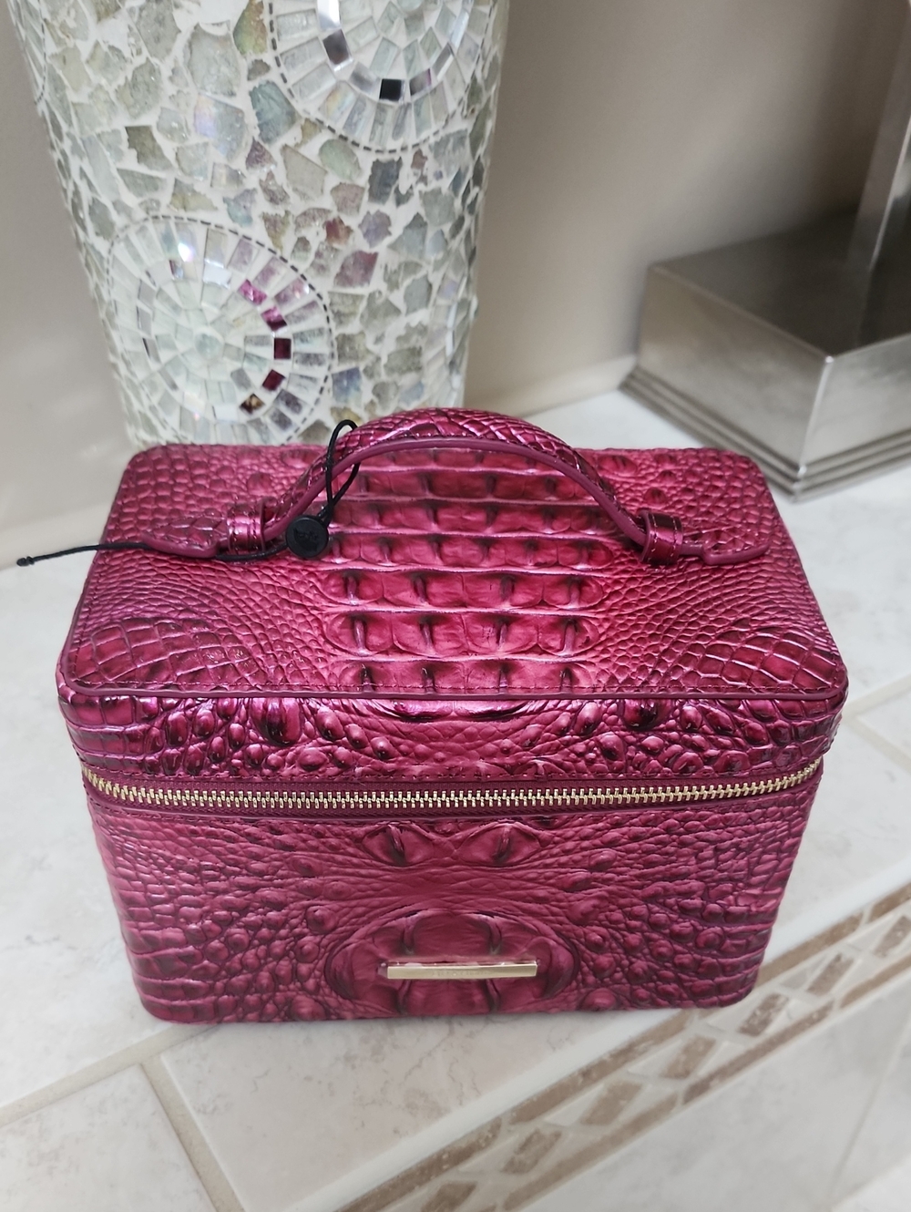 💥❤️ BRAHMIN CHARMAINE POMEGRANATE TRUNK COSMETIC CASE ❤️💥